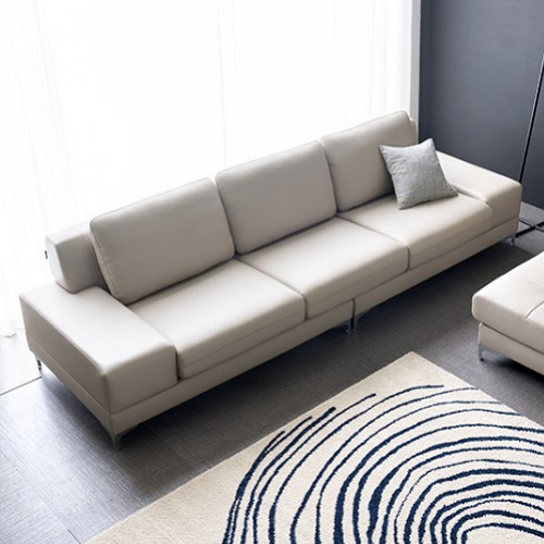 ������ �ƴ����� ���¸� õ������ ���� 4�ο�