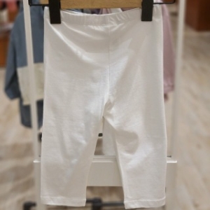 치크 기본 7부 레깅스 CKTS2431G 71 OFF WHITE 100호 최대 75%할인 산뜻한 봄 새학기 할인 데일리등원 코디.._이미지