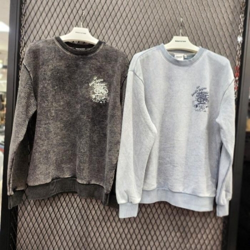 인터크루 HC45 뉴캐릭터스트릿솔트워싱맨투맨 뉴캐릭터스트릿솔트워싱맨투맨 ITA1TM01