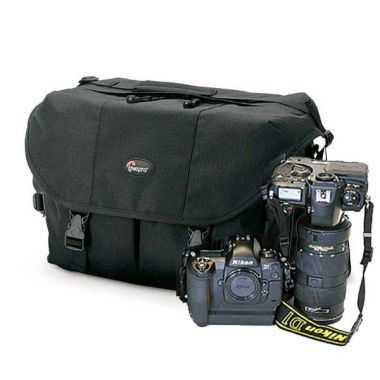 �ο����� Stealth Reporter 500 AW
