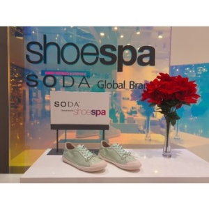 슈스파 스타필드 고양 여성 경량 캐주얼 스니커즈 CLS533IT65