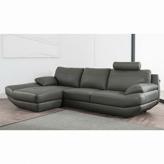 ����Ʈ �׶��� ī��ġ õ������ ���� 4�ο�