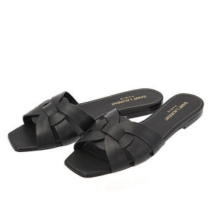  생로랑 트리뷰트 페이던트 플랫 샌들 슬리퍼 블랙 571952
