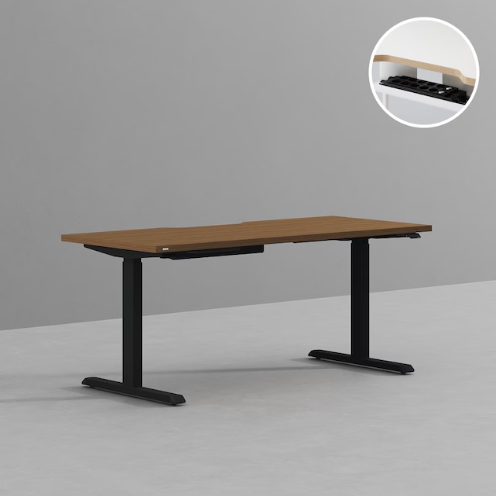 데스커 알파 모션 스탠딩책상이미지입니다. 누르면 해당 게시물로 새창이동합니다.