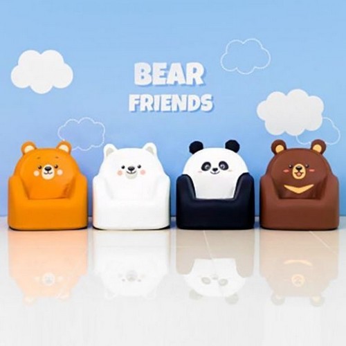 뒹굴러 베어프렌즈 키즈 가죽 소파 1인용이미지입니다. 누르면 해당 게시물로 새창이동합니다.