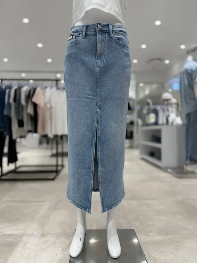 캘빈클라인 진 여성 하이라이즈 맥시 라이트 블루 데님 스커트47C740G-XDL 47C740G-XDL-GM