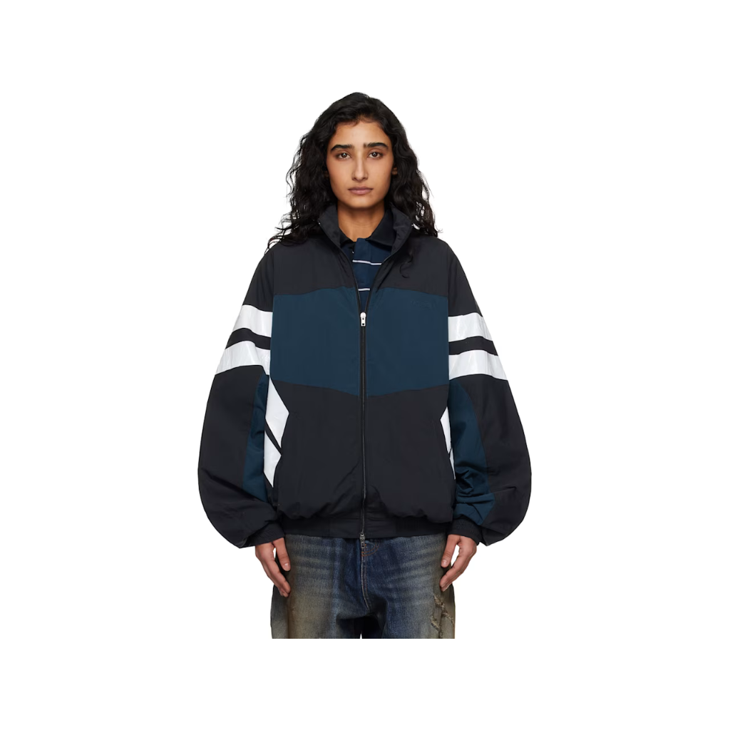 VETEMENTS ���� ���̺� ������ Ʈ�� ��Ŷ ME76GJ113BN T