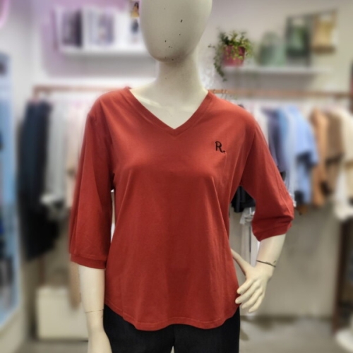 SOOS R자수 브이넥 5부소매 티셔츠 S243TS851_이미지