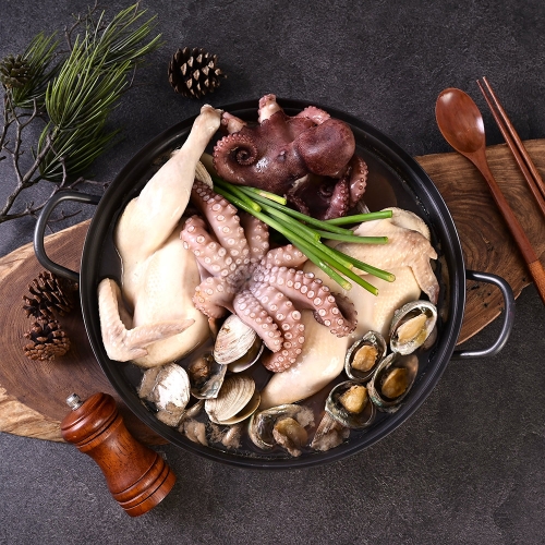 한강식품 백숙과 해산물의 조합 용궁해신탕 1.2kg (1개)_이미지