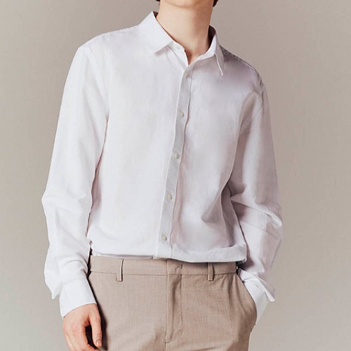 지오다노 코튼 레이온 린넨 셔츠 01043505이미지입니다. 누르면 해당 게시물로 새창이동합니다.