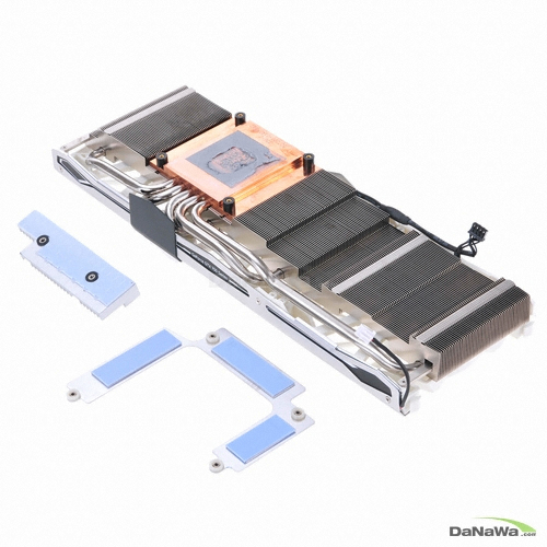 ������ ������ GTX770 Hall Of Fame V2 D5 2GB