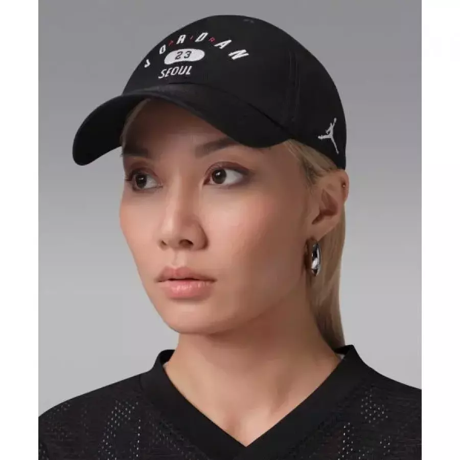 나이키 조던 클럽 서울 언스트럭처드 캡 IM6072-010