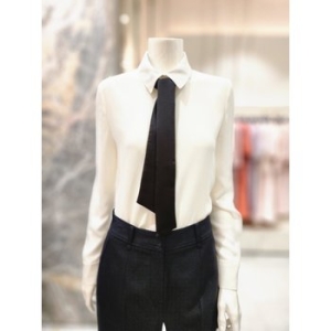 ���ڽ� ��(Lynn) �� ��Ÿ�� Ÿ�� ���� L TNI9900