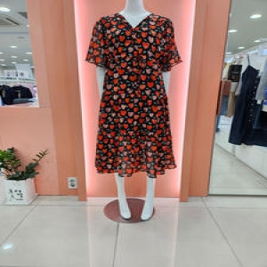 SOOS 하트패턴 브이넥 롱원피스 S252BOP552
