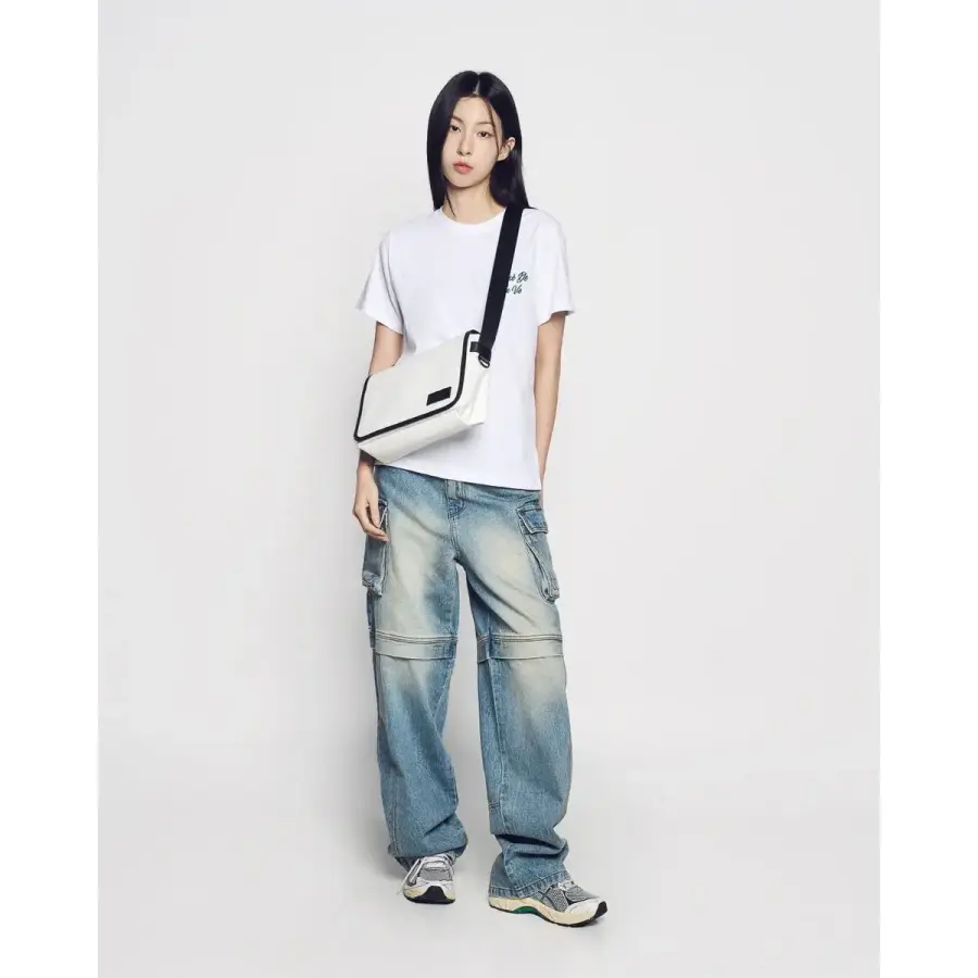 아크메드라비 WAPPEN POINT TARPAULIN SQUARE BAG와펜포인트타포린스퀘어백 396394Moony_이미지