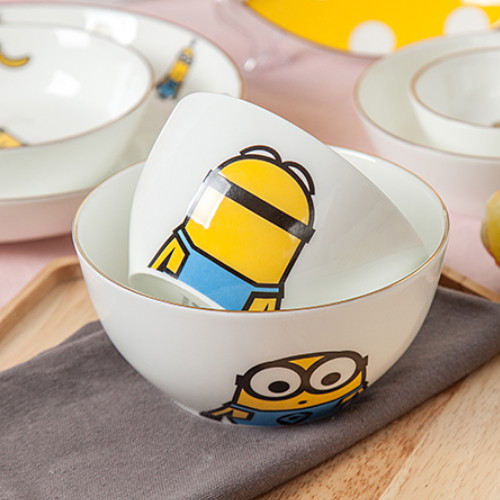 추카추카넷 ㅤ미니언즈 골드 에디션 디너 식기세트 12P_이미지