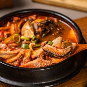 따순둥푸드 청담 청춘을 담은 소내장탕 650g (6개)_이미지