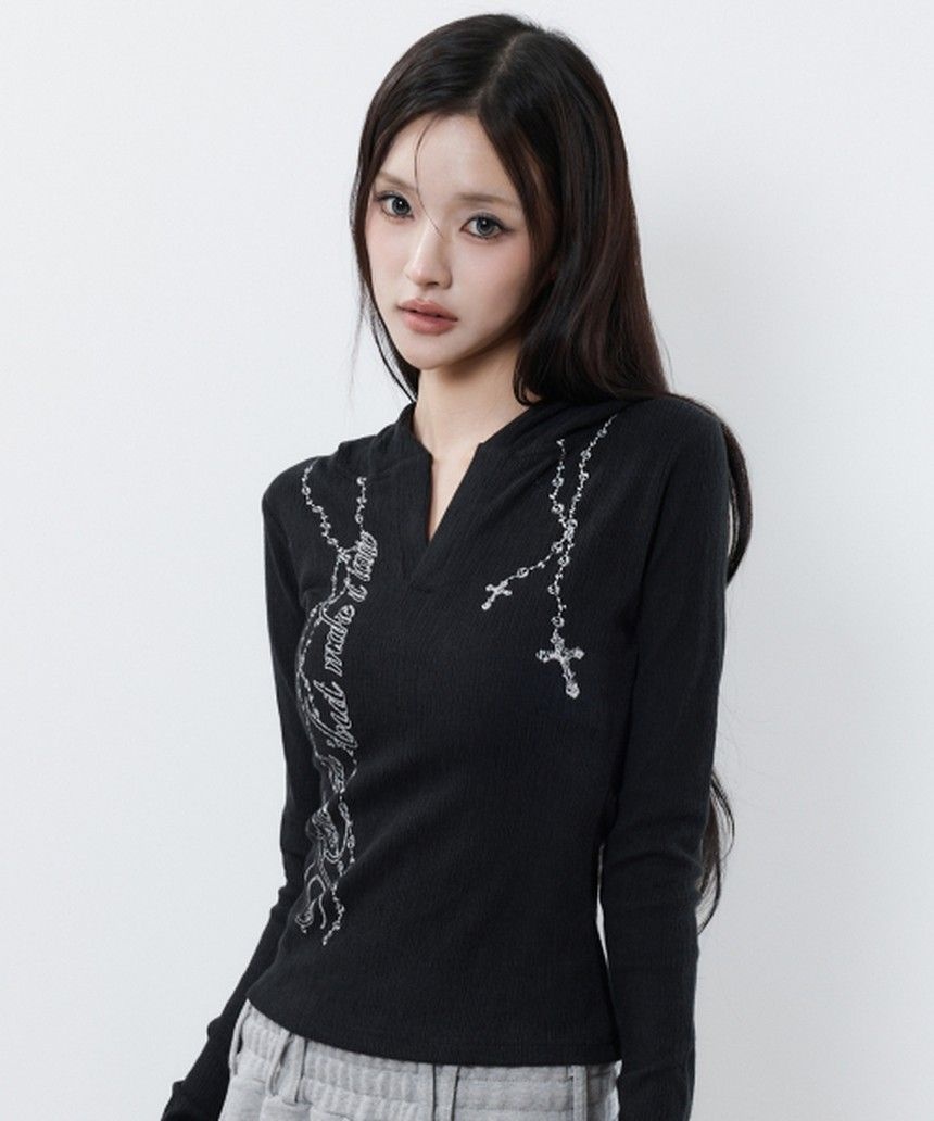 러브이즈트루 RL ROSARY HOOD T-SHIRT BLACK 5011355124