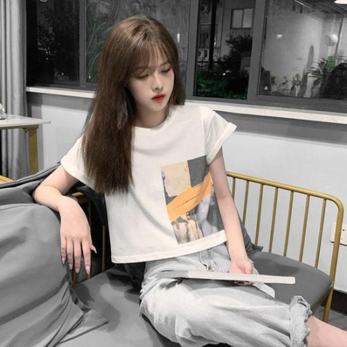  쇼트 기장 스탠다드핏 디자인 반팔티 UFR-161881
