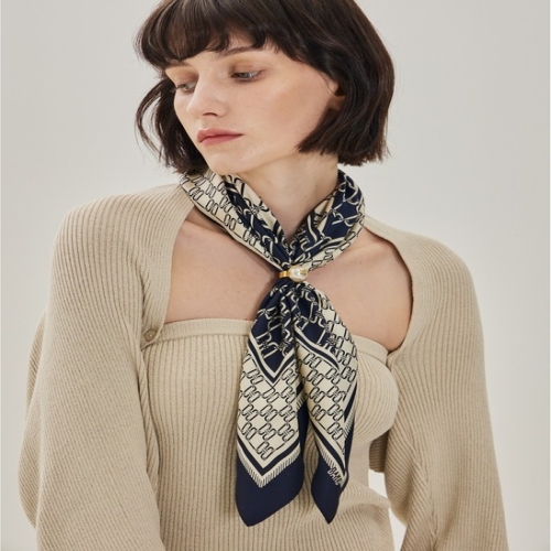 닥스 GIFT 링세트 SILK100 네이비 DD패턴 스카프링 세트 DCSC5F270N2_이미지