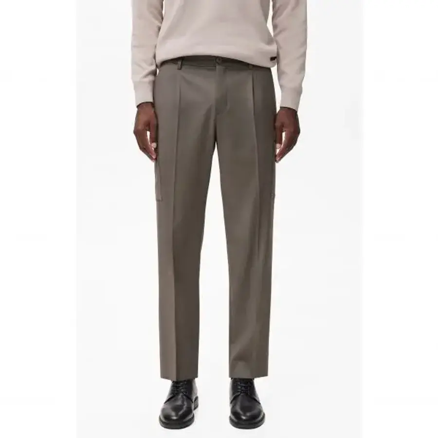 슬림 핏 썸머라이트 플리티드 카고 팬츠 7568272