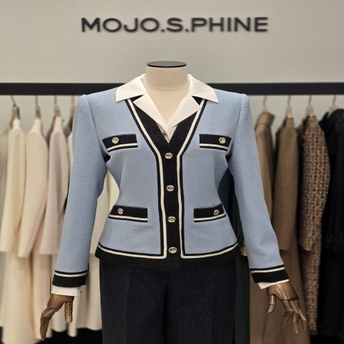 모조에스핀 여성 단추 배색라인 트위드 자켓 S261MSF109이미지입니다. 누르면 해당 게시물로 새창이동합니다.