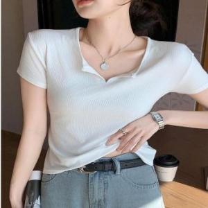 ONM 썸머티 반오픈 쇄골보이는 날씬 슬림핏 반팔티셔츠 37326987