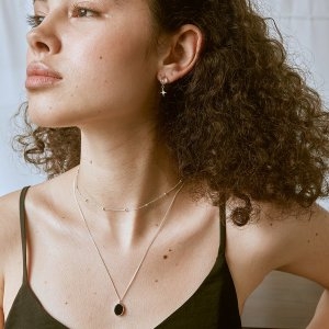 이리스 Memory-Hope luna 오닉스 3번 목걸이-실버 MHNK03SV