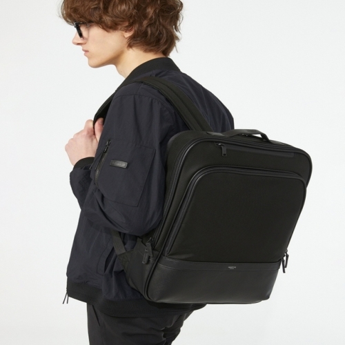 헤지스 액세서리 남성 선물BEST스테디셀러블랙 가죽배색 나일론 백팩 WUBA4F541BK