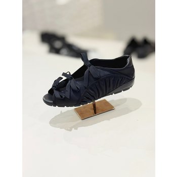 리본 오픈 플랫 블랙 DG1DS25026BLK