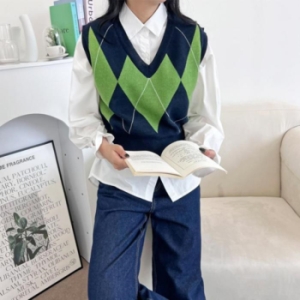  오노마 ONM 박시핏 패딩 조끼코디 여성 코디 19304299