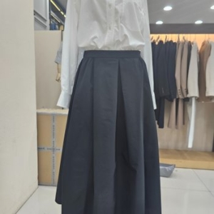 앤클라인 순천점 필코 기욤 스커트 AX7G2SK6040