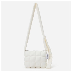 대현 씨씨콜렉트 스퀘어 퀼티드 패딩 크로스백 C244PHE201