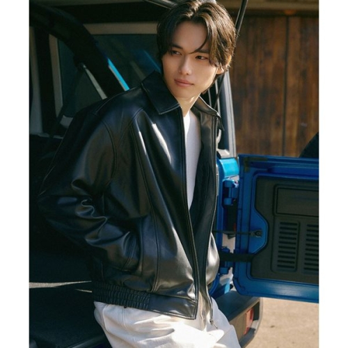 스파오 신세틱레더 레더 블루종 SPJLF49M04 RE _SPJLG12M04 619211