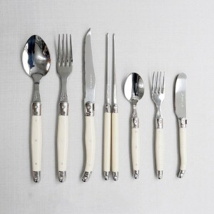 라귀올 커트러리 디너스푼 포크 나이프 티스푼티포크 버터나이프 4color