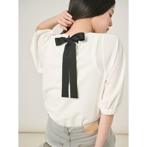 삼성물산 빈폴레이디스 시어서커 볼륨 탑 블라우스 화이트 BF5665C511