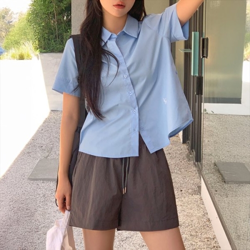 ICH 캐리미 사이드버튼 슬림베이직 반팔셔츠 P000CQHZ