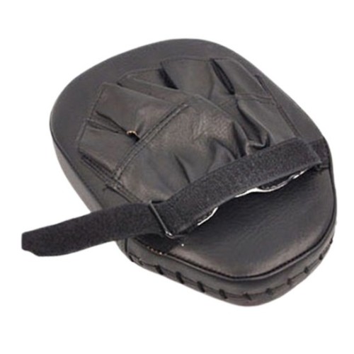 Ŭ��ġ �۷����� ���ĸ� MMA ��Ʈ