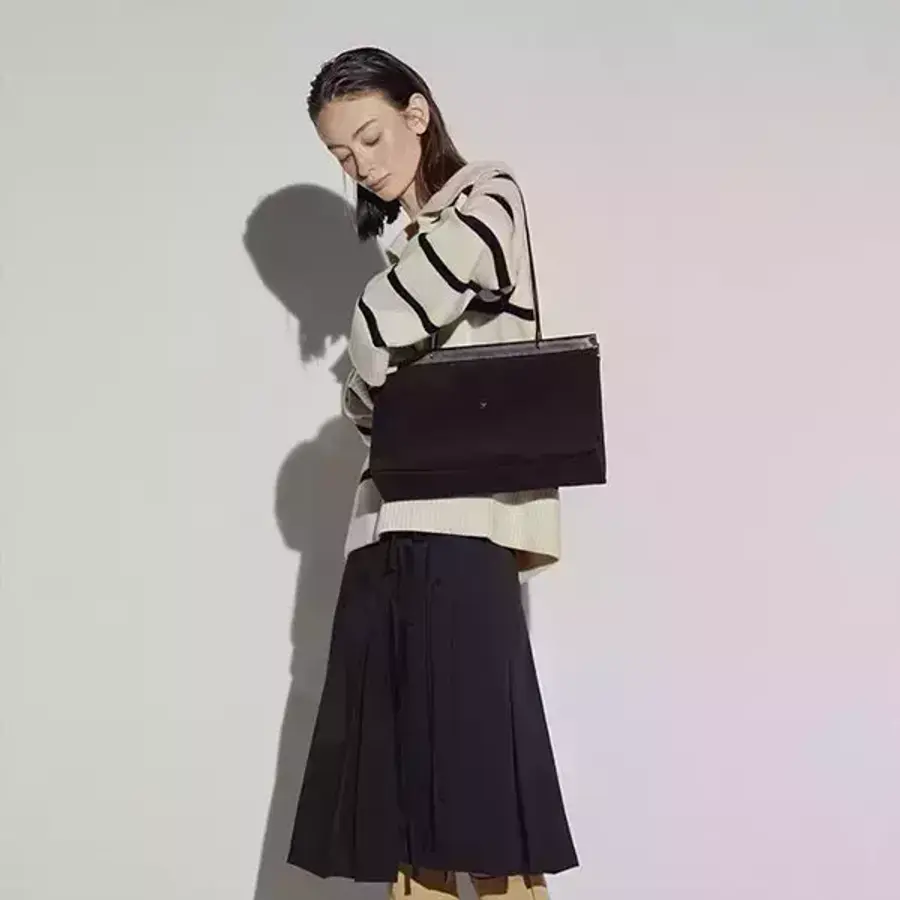 Diana Canvas Shoulder Bag M Black 0JSN3SH40901F 선물추