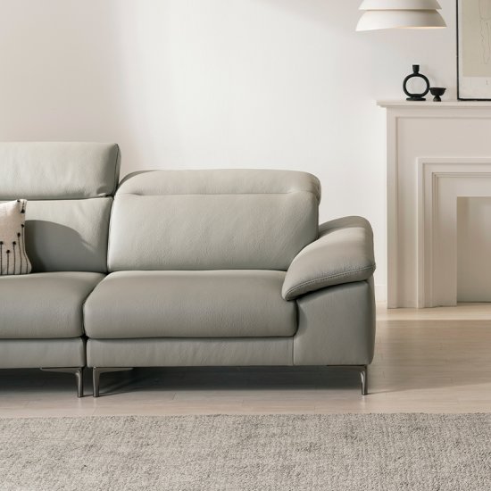 �ٿ�� ������ ��巹��Ʈ ��ü õ������ ���� 3�ο�