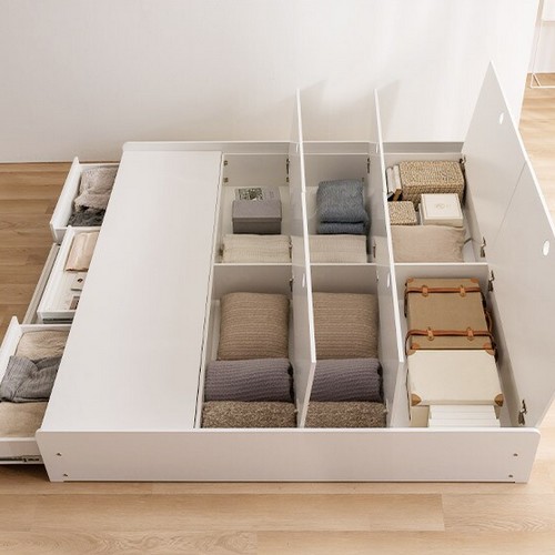 ���Ͱ��� Ŭ�ε� å���� 4�� ���� LEDħ�� LK