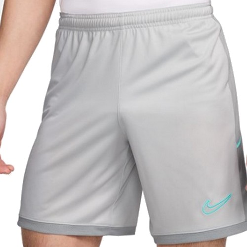 나이키 아카데미 드라이 핏 쇼츠 HJ3797-025이미지입니다. 누르면 해당 게시물로 새창이동합니다.