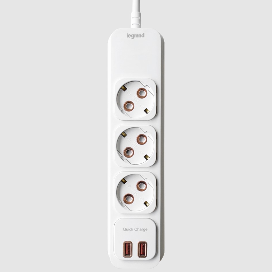 르그랑코리아 3구 자동소화 USB 고속충전 안전 멀티탭 (1.5m)_이미지