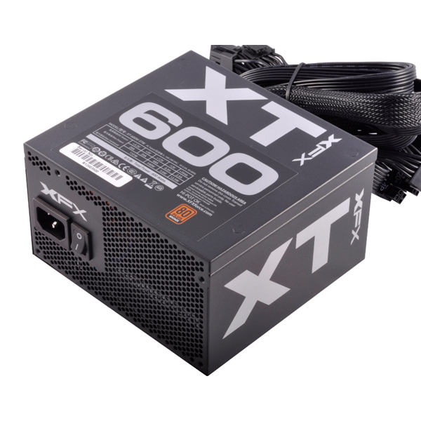 XFX XT 600W BRONZE 80 PLUS_이미지