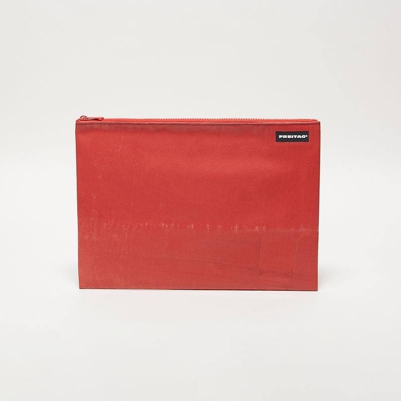 F08 DAN_00951 251045