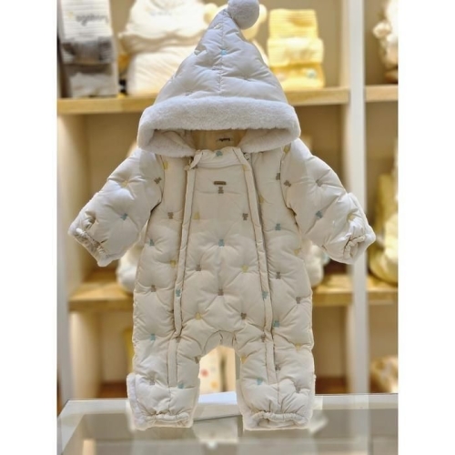 아가방앤컴퍼니 아가방 세이브존02 아이보리 곰 자수 우주복 02s727506