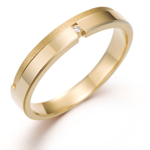 커플레인 (남) 18K 뫼비우스 원포인트 큐빅커플링 OTRM19804Q이미지입니다. 누르면 해당 게시물로 새창이동합니다.