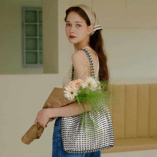 탈리 캡슐 호보백 블랙 TM7C1S001BLKF_이미지