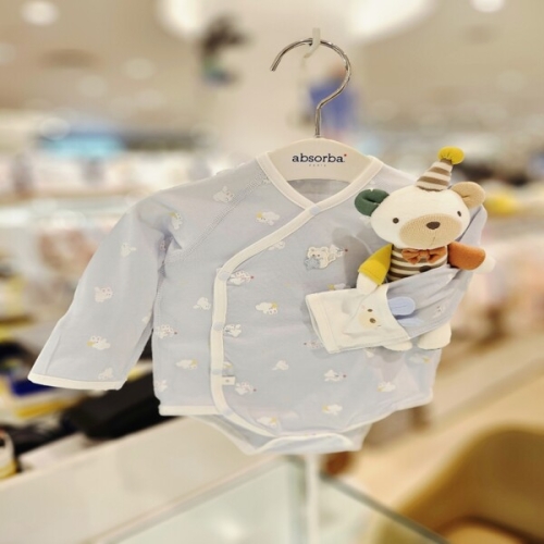 해피랜드F&C 압소바 의류 도도 모달 배냇슈트 딸랑이인형세트 26년 A5B10107이미지입니다. 누르면 해당 게시물로 새창이동합니다.