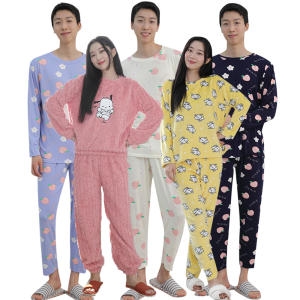 짱구 잠옷 흰둥이 딸기 당근 실내복 피치기모 상하세트잠옷 파자마 홈웨어